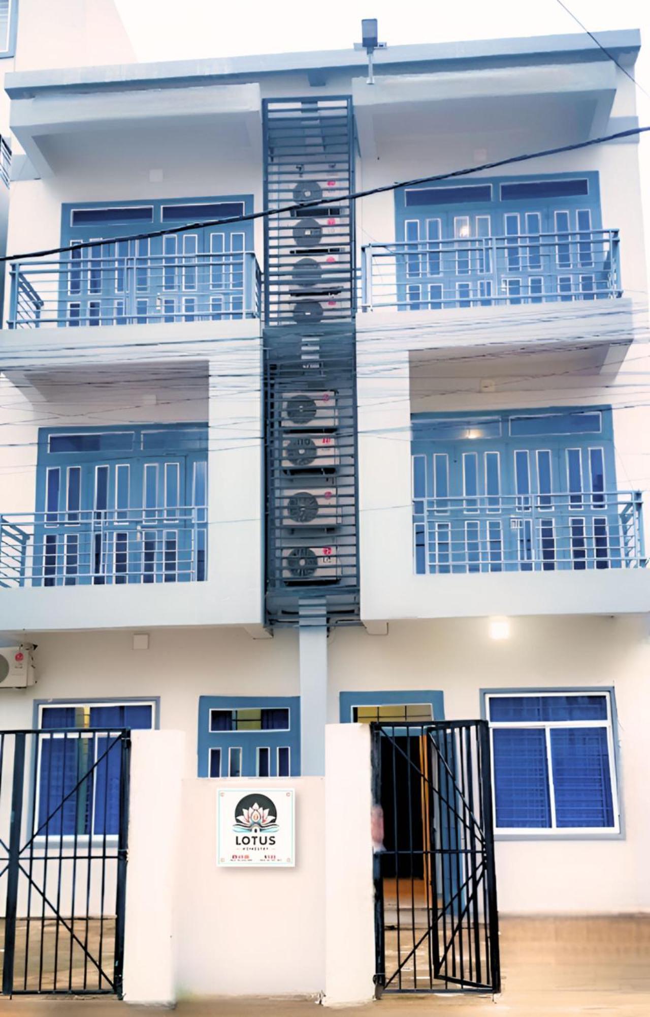 Lotus Homestay Sihanoukville Exterior foto